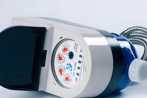 無線遠傳水表是否可以斜著安裝？ 圖1